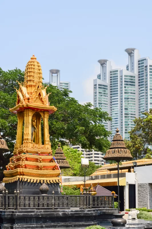 Golden Buddhist Stupa in Lumpini Park, Bangkok