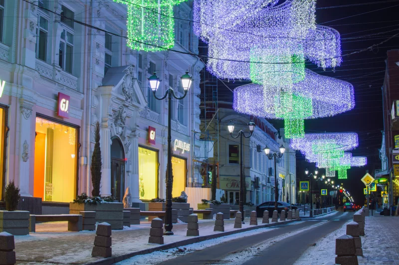 Праздничное освещение улицы Семашко в Ростове-на-Дону