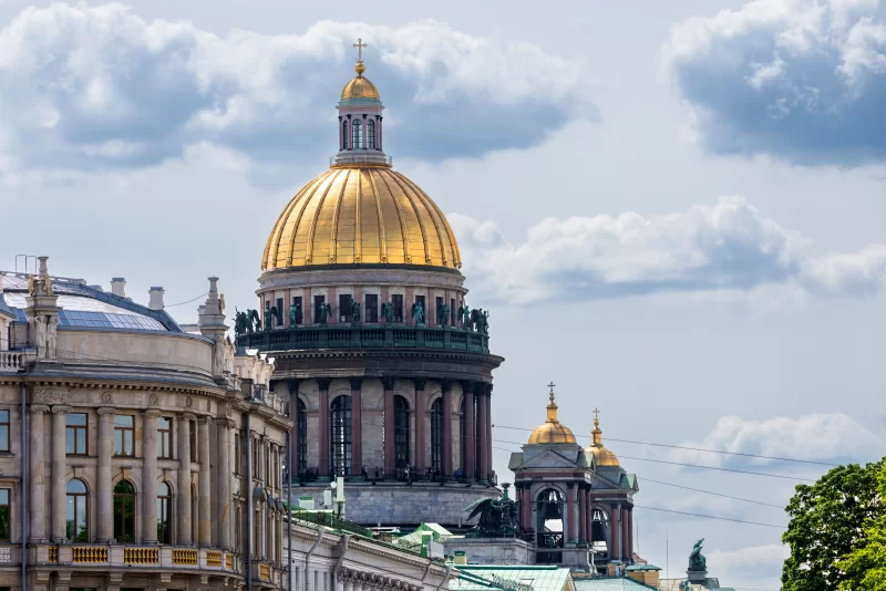 Исаакиевский собор: величие Санкт-Петербурга