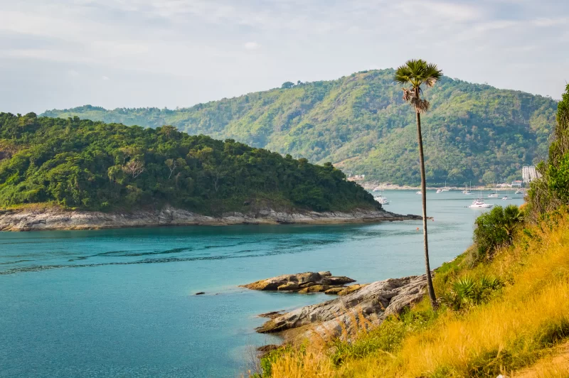 Панорамный закат с видом на мыс Фромтеп в Пхукете