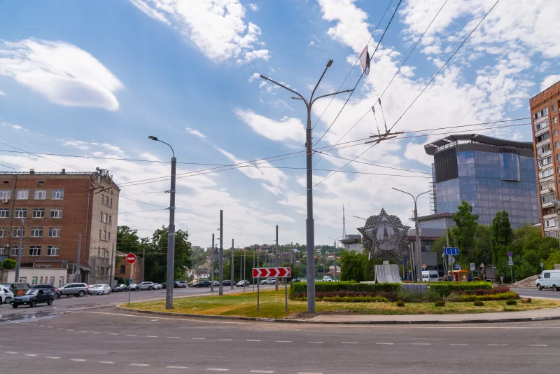 Площадь Пятого Донского корпуса.