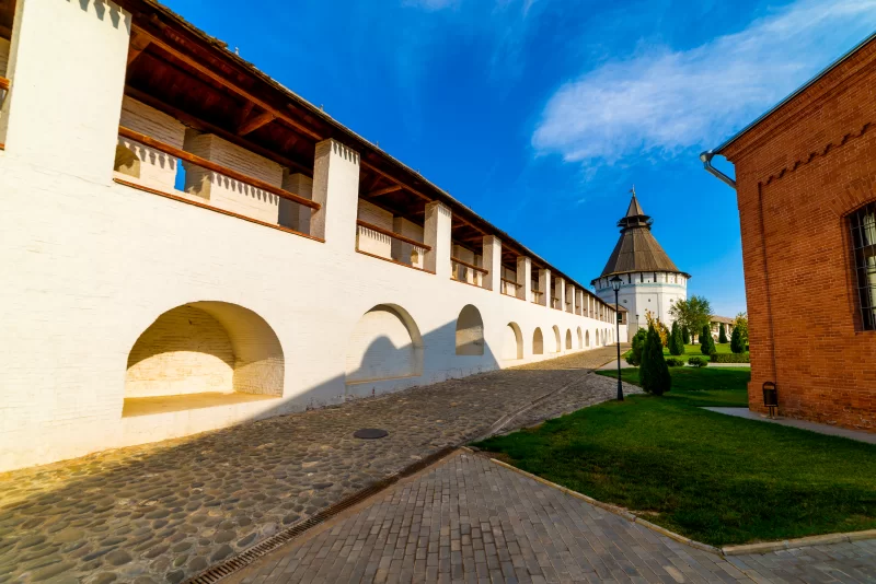 Историко-архитектурный Астраханский кремль