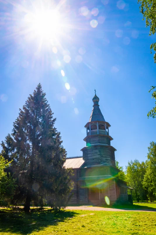 Деревянная церковь Успения Пресвятой Богородицы в селе Витославлицы