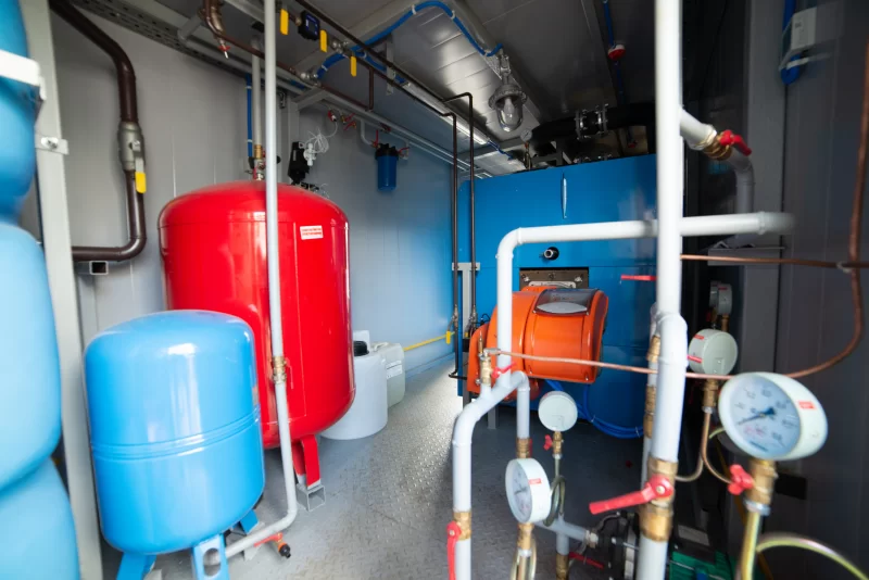 Современная котельная: оборудование, трубы и насосы